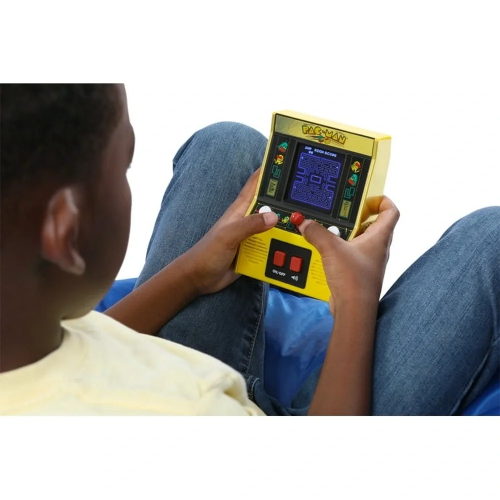Working Retro PAC-MAN Handheld Arcade Game Console with Batteries
